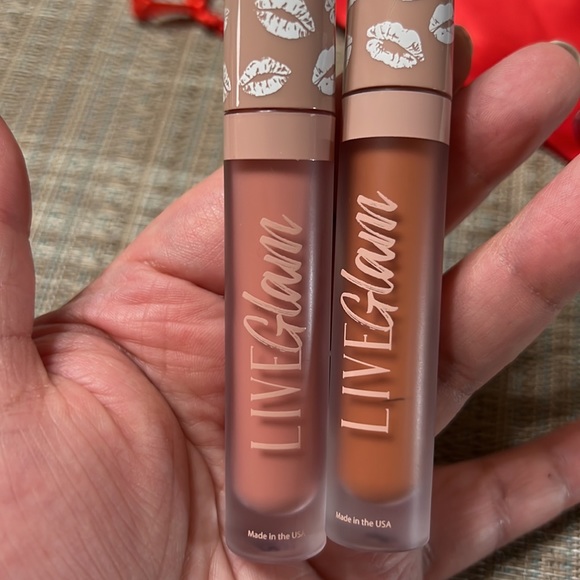 Bite Beauty Lip Primer, Kim Chi Chic Unboring Highlighting palette & more! - Picture 4 of 8